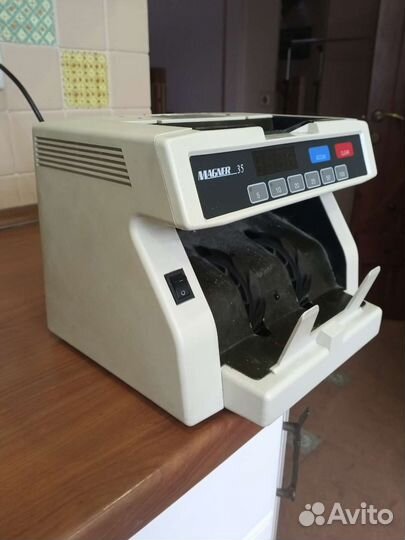 Счётчик купюр magner 35