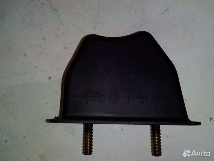 Опора рессоры Hyundai Kia 55270-5H001