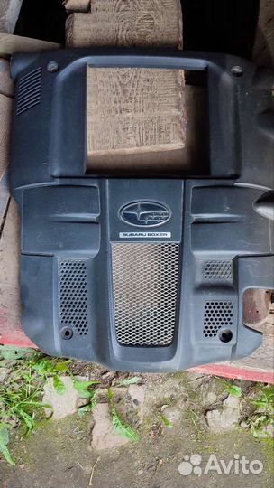 Крышка двигатель subaru