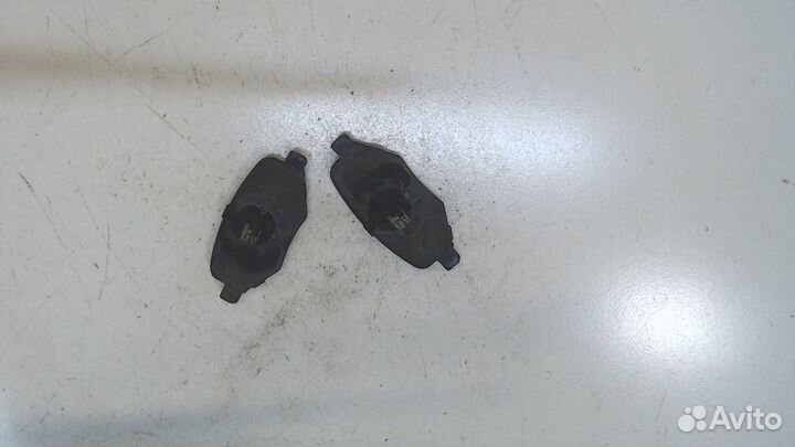 Колодки тормозные Ford Explorer, 2016