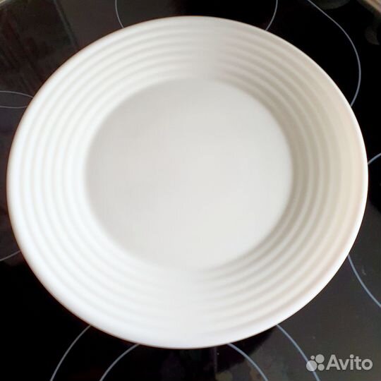 Тарелки обеденные Luminarc