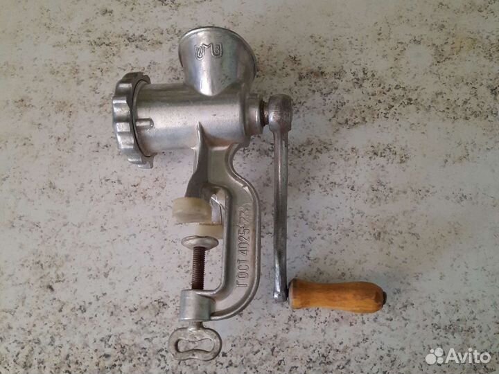 Мясорубка ручная СССР чугунная