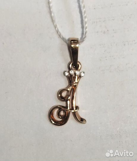 Золотая подвеска с фианитом