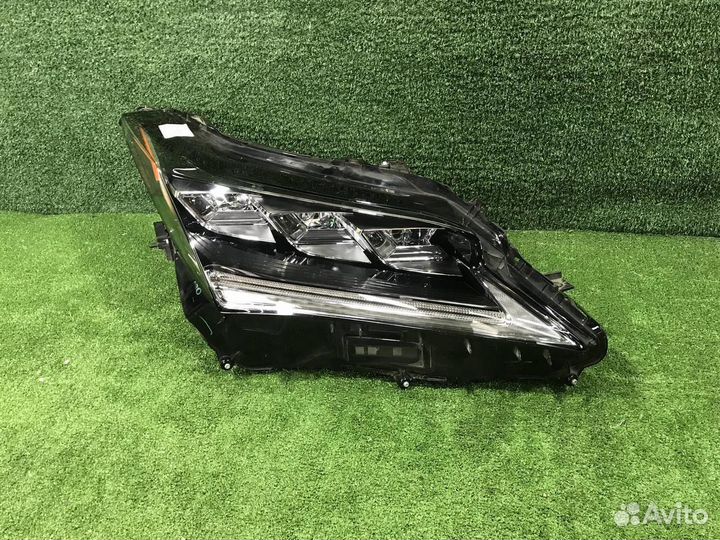 Фара правая Lexus RX200t/RX300/RX350/RX350L/RX450h/RX450hL
