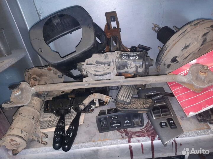 Запчасти на toyota corolla 120
