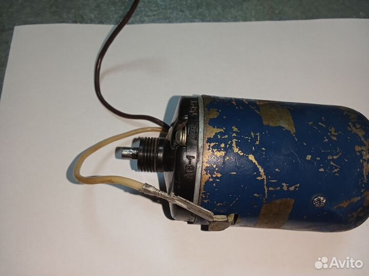 Моторчик от редуктора дворника