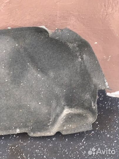 Обшивка багажника задняя правая Nissan Qashqai J10