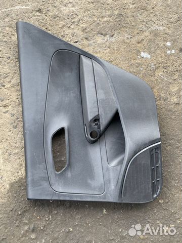Обшивка двери задняя правая Volkswagen Polo