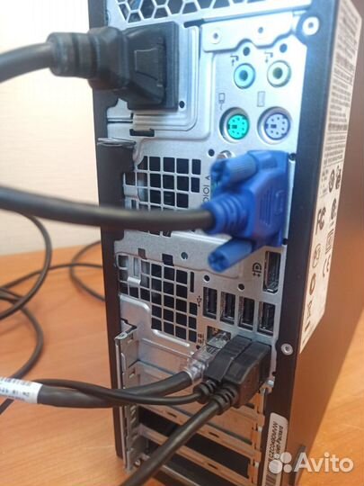 Компактный брендовый Core i3