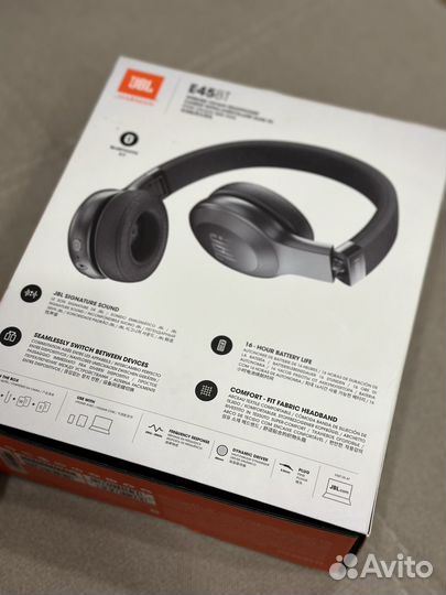 Беспроводные наушники jbl E45BT