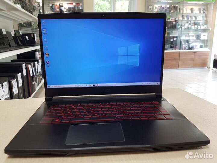 Ноутбук i7 8750H/ 16 гб/ HDD 1tb/ GT 1050 Ti