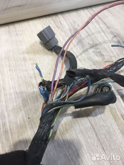 Проводка подкапотная двигателя Nissan tiida