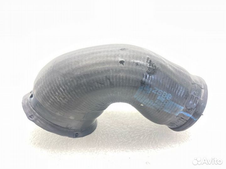 Патрубок интеркулера Volkswagen Jetta 6 1.4 cthd