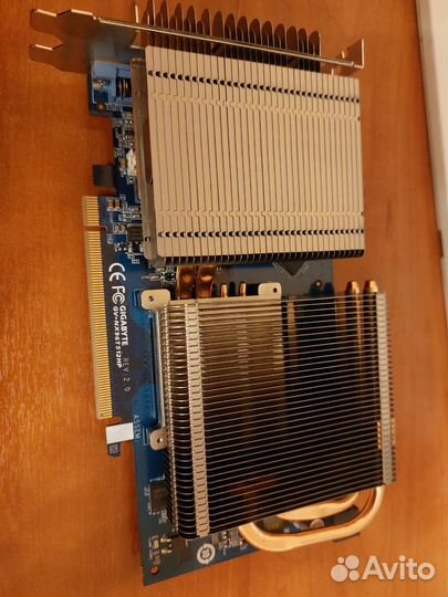 Видеокарта Gigabyte GeForce 9600GT