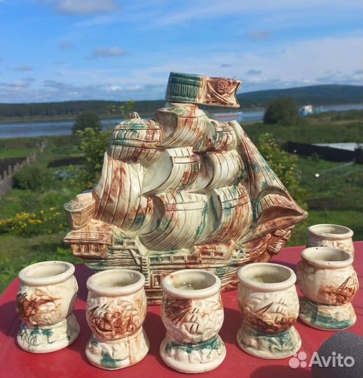 Корабль-бутылка для декора