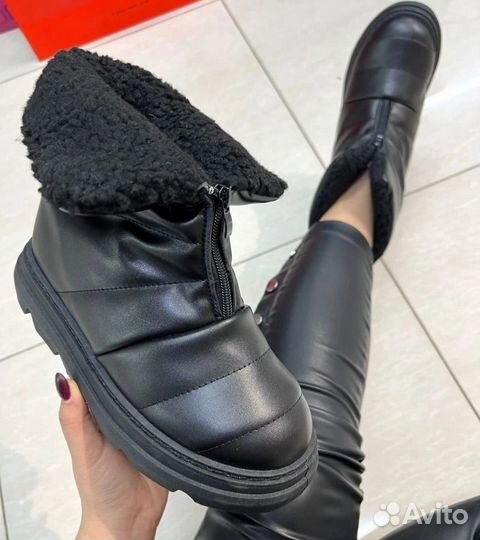 Ботинки дутики 40 р, новые