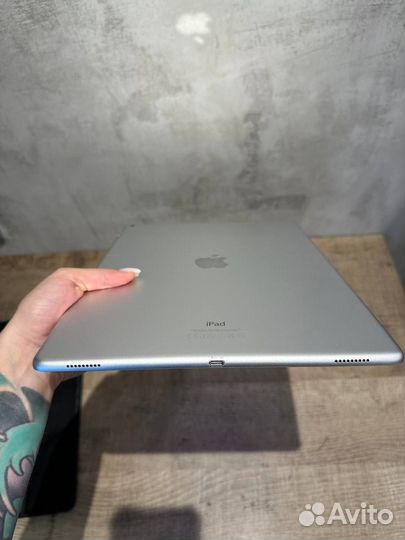 Apple iPad Pro (2015, 1-st gen) 12.9 128gb