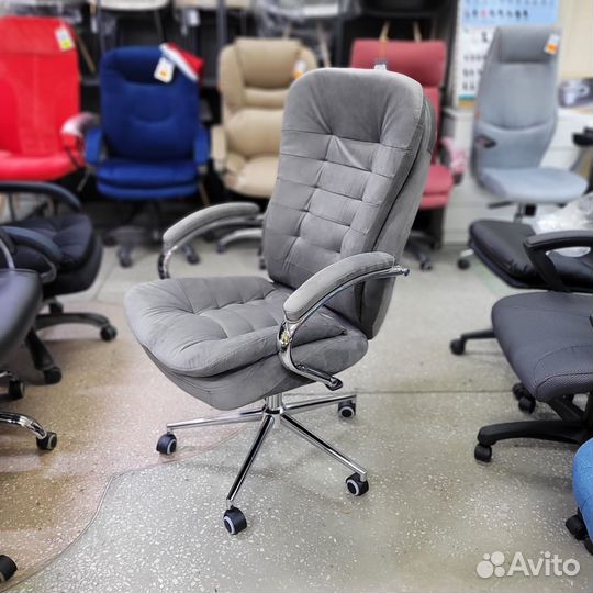 Компьютерное кресло