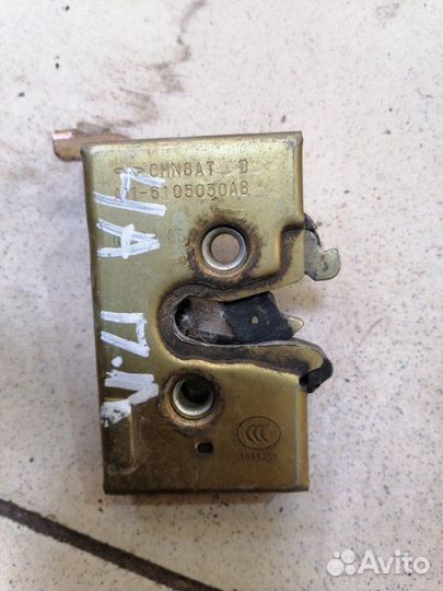 Замок дверной передний левый Chery Amulet A15