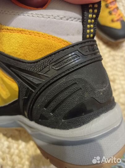 Трекинговые ботинки AcePeak 38