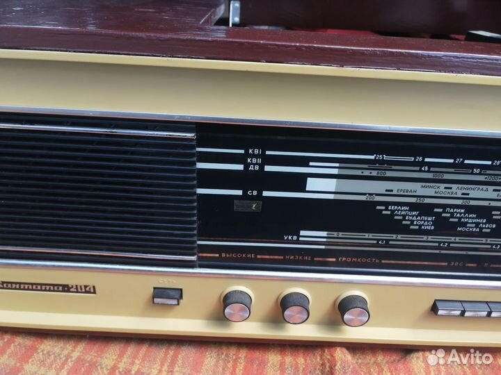 Радиола Кантата 204 по частям