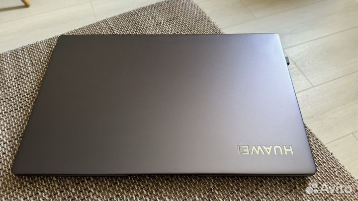 Ноутбук Huawei MateBook B3-520 BDZ-WDH9A Gray