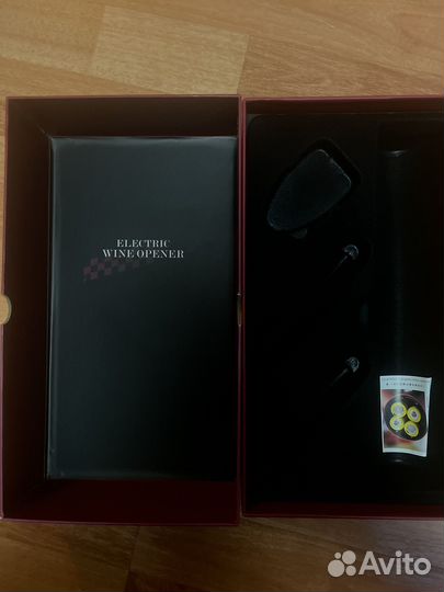 Электрический штопор в наборе