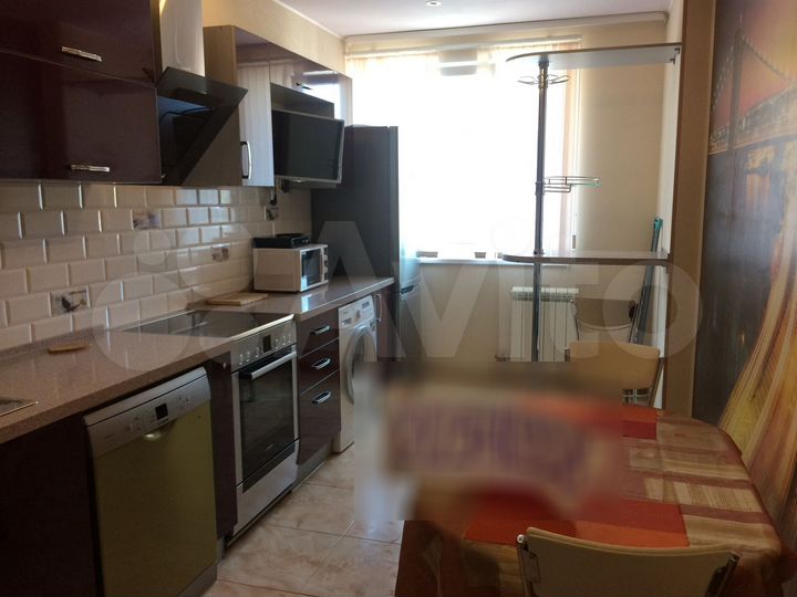 1-к. квартира, 56 м², 10/18 эт.