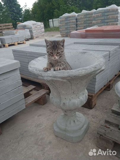 Формы для производства вазонов и колец и шлакоблок