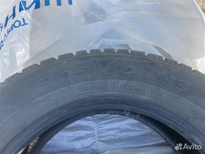 Pirelli Ice Zero 205/60 R16 96T