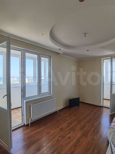 3-к. квартира, 84 м², 13/17 эт.