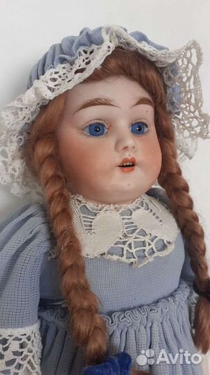 Кукла антикварная