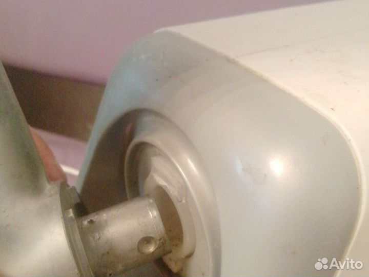 Мясорубка электрическая на запчасти