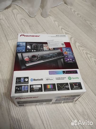 Магнитола Pioneer MVH-S520BT