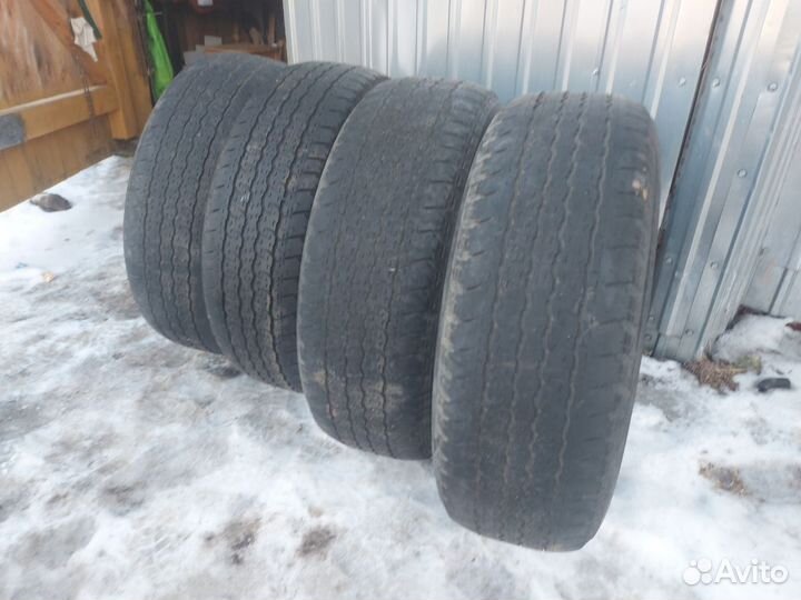 Bridgestone Dueler A/T 265/65 R17