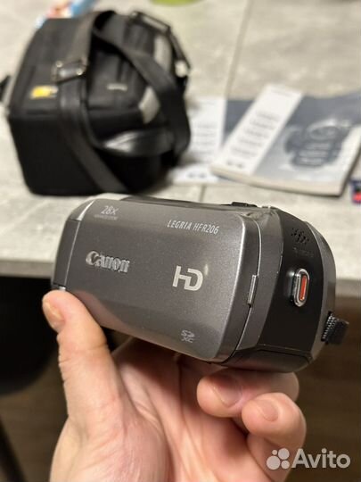 Canon HF R206