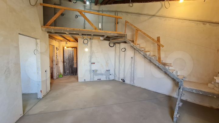 2-к. квартира, 65 м², 4/4 эт.