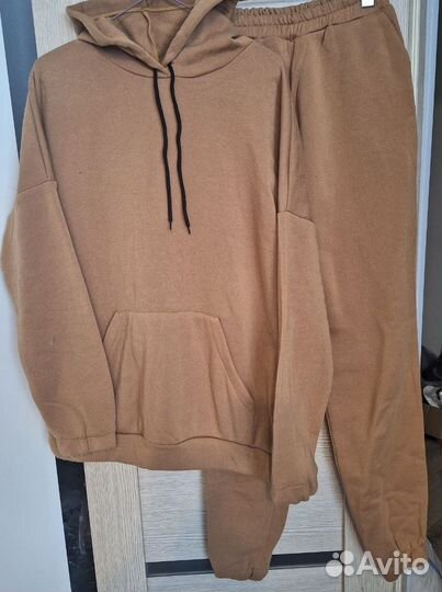 Спортивный костюм женский теплый