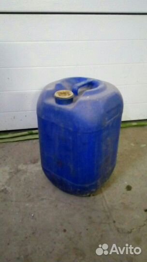 Канистра пластиковая