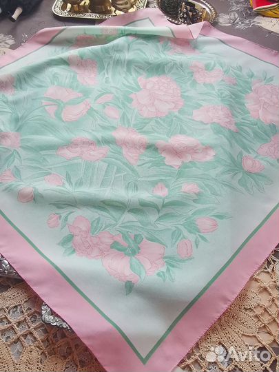 Винтажный красивый платок Пионы Италия