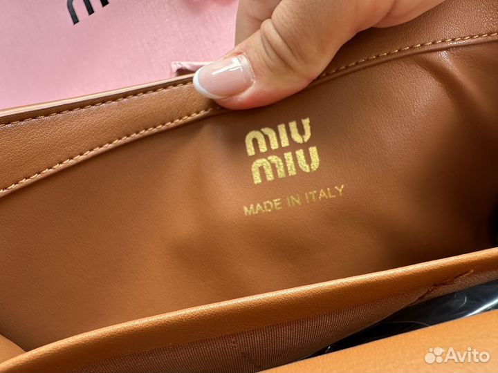 Сумка клатч Miu Miu chain straip 3 цвета