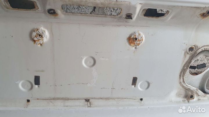 Дверь багажника alphard