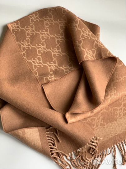 Шарф Fendi оригинал