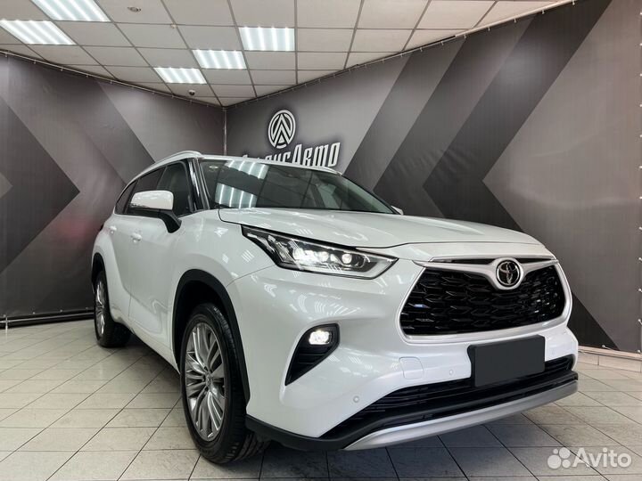 Toyota Highlander 2.0 AT, 2023, 1 км