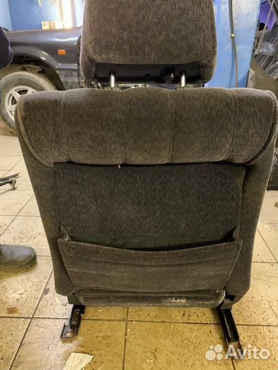 Сиденье переднее правое Mitsubishi Galant 6 E32A