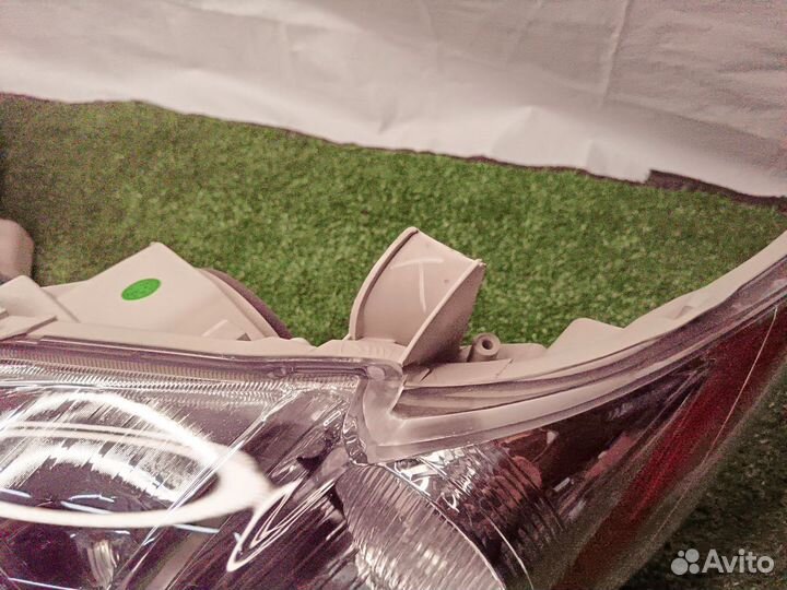 Фары Camry v40 новые 8113033612, 8117033611