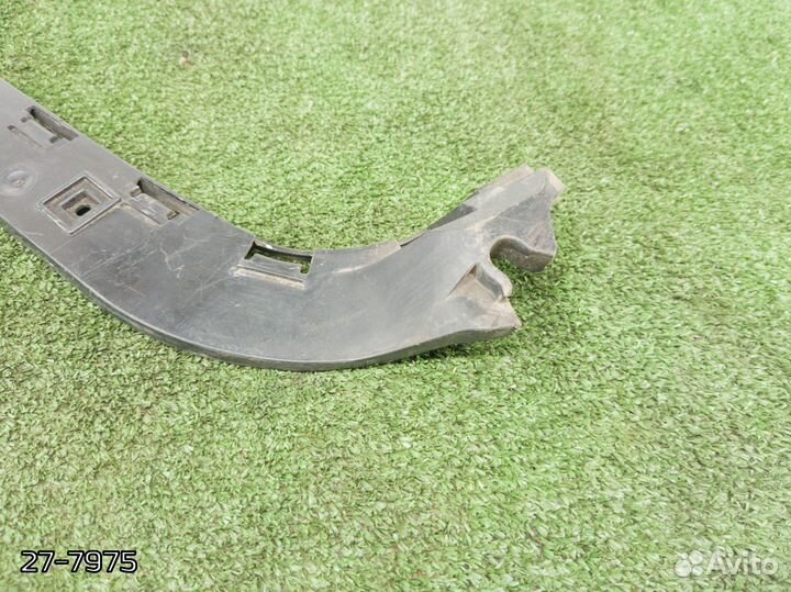 Кронштейн бампера Volvo V50