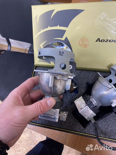 Линзы от touareg