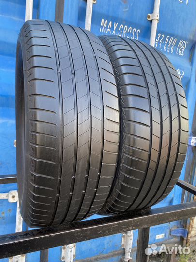 Bridgestone Turanza T005 235/60 R16 104H