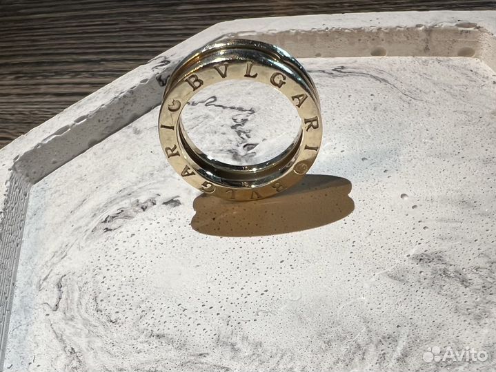Bvlgari кольцо